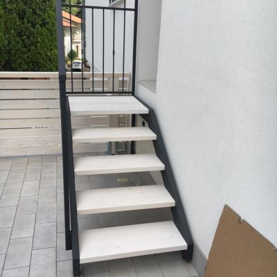 Staccionata in legno e scala a Faenza - Travi Lamone